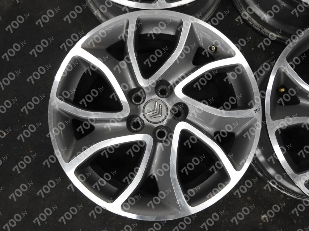 Комплект легкосплавных дисков Mitsubishi Outlander II Citroën C-Crosser r18 5x114.3 R18 7J ET38 5402T5 5402 T5 5402T5