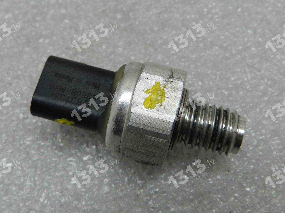 Opel Astra K 15-21 1.6CDTi B16DTE 81KW Eļļas spiediena slēdzis sensors Apakšējais 12637356 12637356 55488247