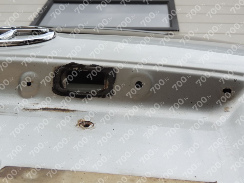 Toyota Corolla Verso III AR10 Bagažnieks Bagāžas Nodalījuma Vāks - Krāsas kods - 1C0 67005-0F011 670050F011 67005 0F011 1C0