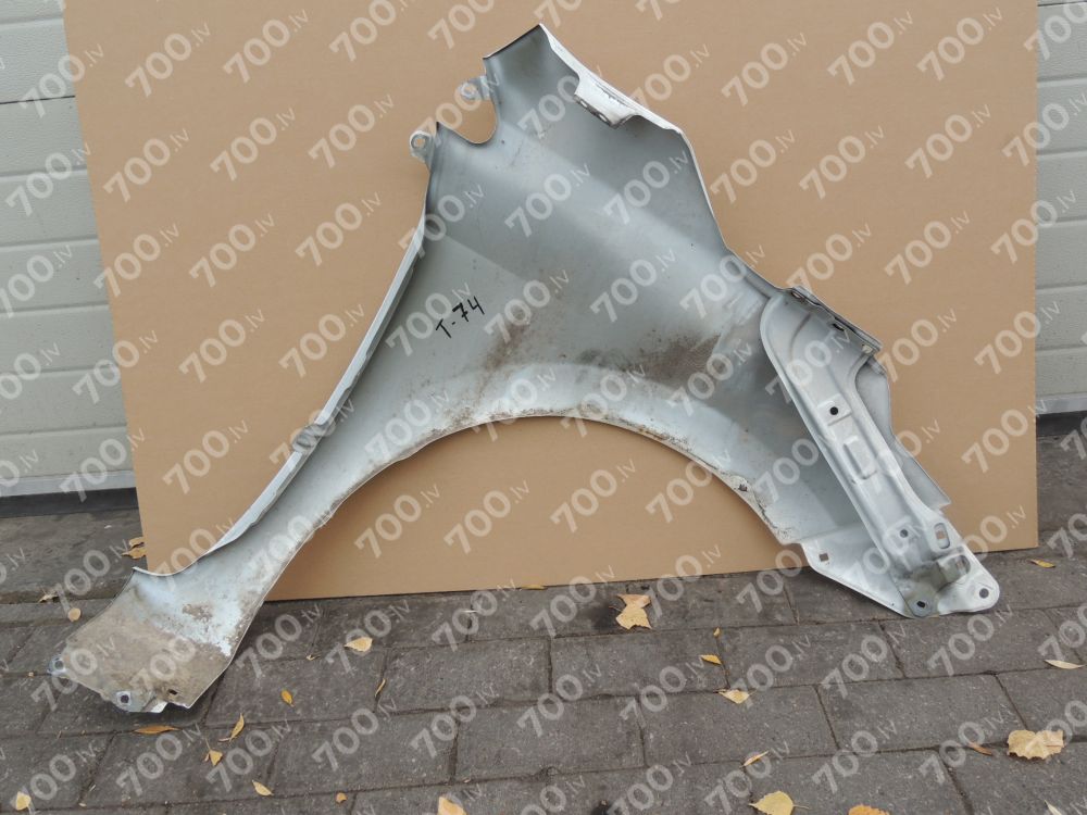 Toyota Corolla E18 2013-2016 Sedana Priekšējais Kreisais Spārns - Krāsas kods - 040 53802-02190 5380202190 53802-02200 5380202200