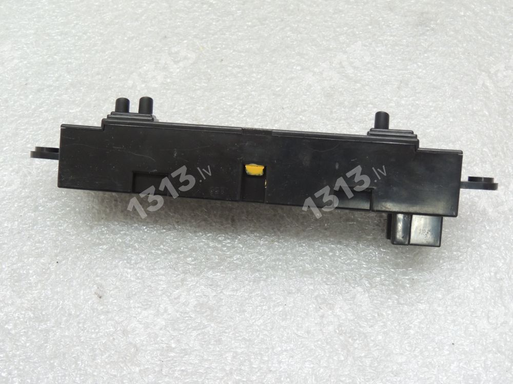 Hyundai H1 II i800 автомобильное Часы 94520-4H000 94520-4H000 945204H000 94520 4H0004X 945204H0004X 94520-4H0004X