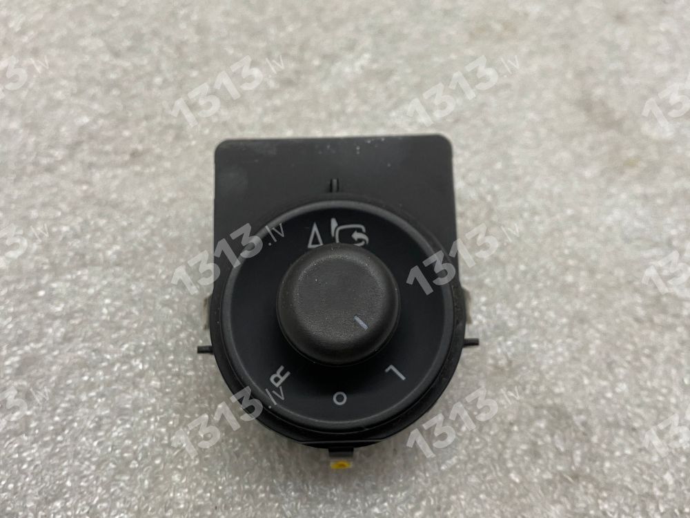 Opel Insignia  Зеркальный переключатель 13271831 13271831 62 40 712 13271289 20921397 12 40 386 1240386 20921400 6240712 13271831, 62 40 712, 13271289, 20921397, 12 40 386, 1240386, 20921400, 6240712