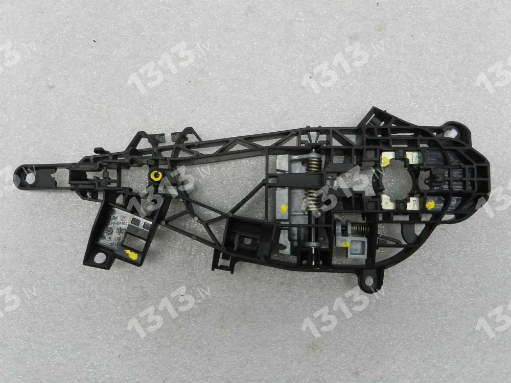 Opel Astra K 15-21 Aizmugurējā Kreisā Ārējā durvju roktura rāmis mehānisms 13506032 13506032 13597651 13515505 13506032, 13597651, 13515505