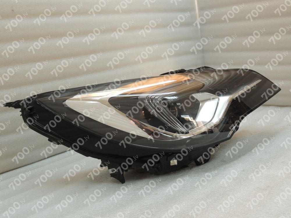 Opel Astra K 2015+ передняя правая фара LED IntelliLux фара 39055746 13488976 39158016 39187261 39209070 39055746