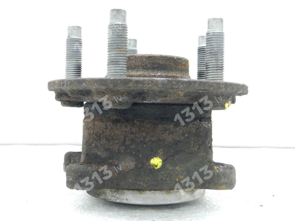 Opel Astra K Aizmugurējās ass Riteņa rumba gultnis labais vai kreisais 13580386 13507454 13517460 13580386 13507454 13517460