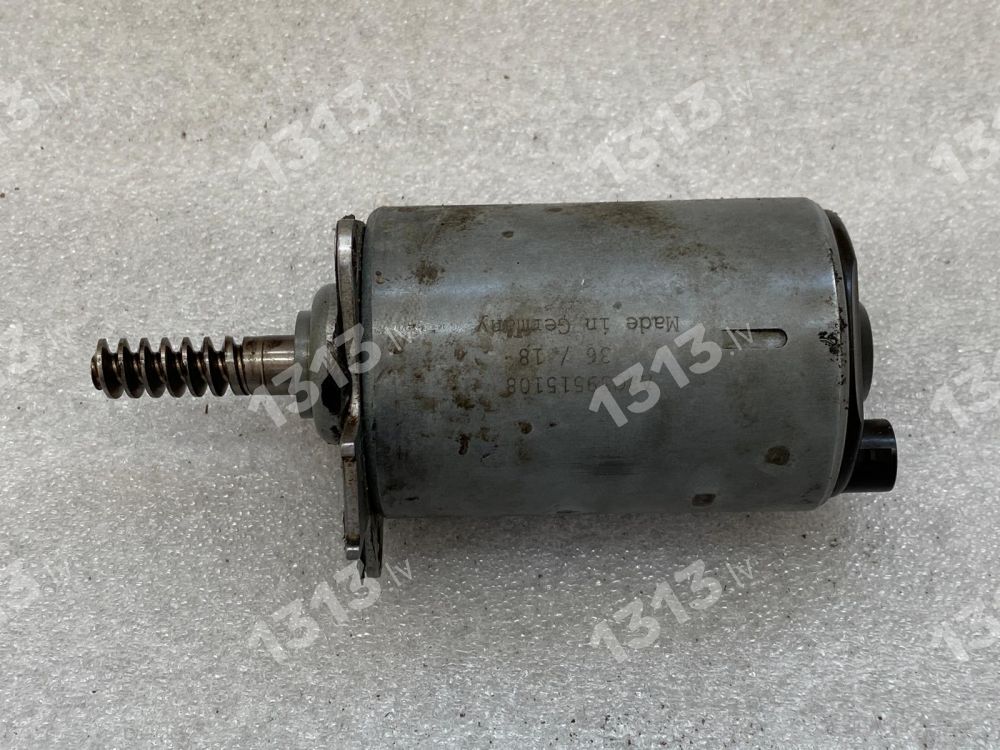 MINI COOPER R57 1.6i N16B16A Valvetronic Sadales vārpstas regulēšanas izpildmehānisms motoriņš 53112944 53112944 11 37 7 533 905 11377533905 7533905