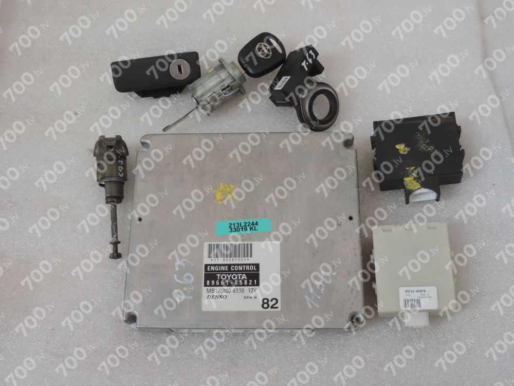 Toyota Avensis T25 2ADFHV Motora vadības bloks Motora bloks Atslēgu komplekts ECU 89661-05821 89661-05821 89741-05070 89780-05040 89783-05010 89661-05821, 89741-05070, 89780-05040, 89783-05010