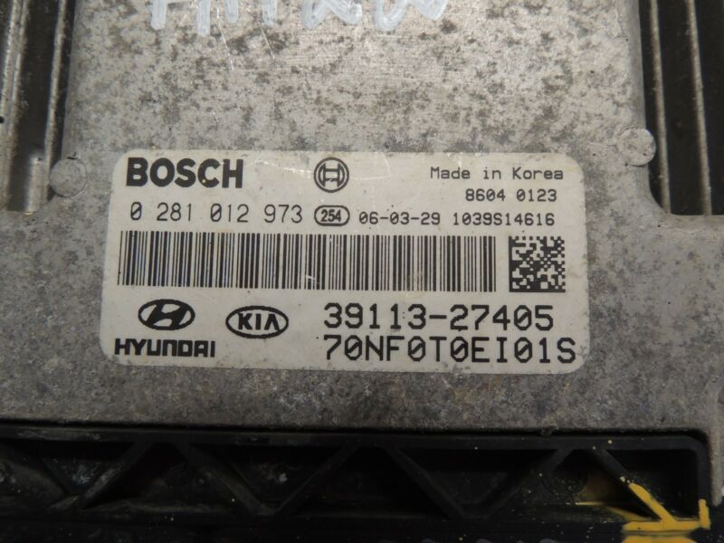 Hyundai Sonata MK5 NF 2.0 CRDi Motora dzinēja vadības bloks BOSCH 0281012973 0281012973 39113-27405 3911327405