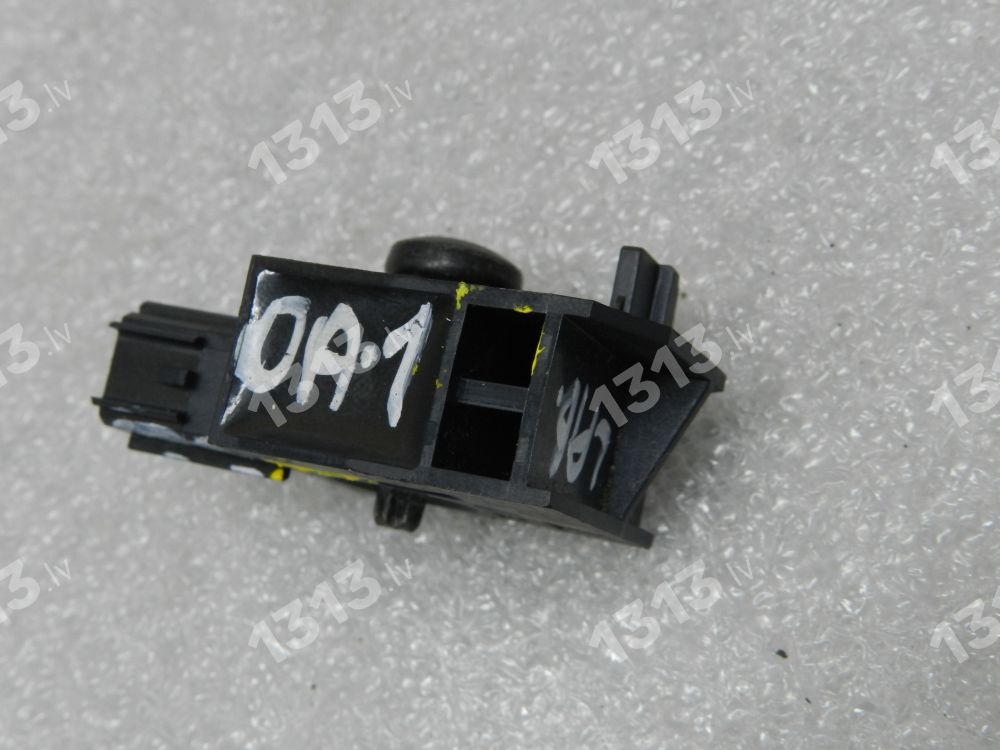 Opel Astra K 15-21 Airbag Gaisa Spilvena avārijas Trieciena sensors 13504470 13504470 12 47 576 1247576