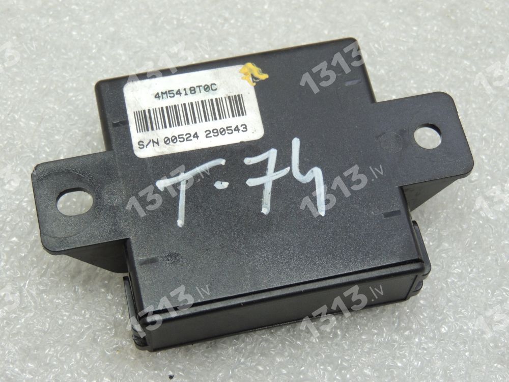 Toyota Corolla E18 Signalizācijas Vadības bloks PZ464-00130-63 4M5418T0C PZ464-00130-63 PZ4640013063 4M5418T0C