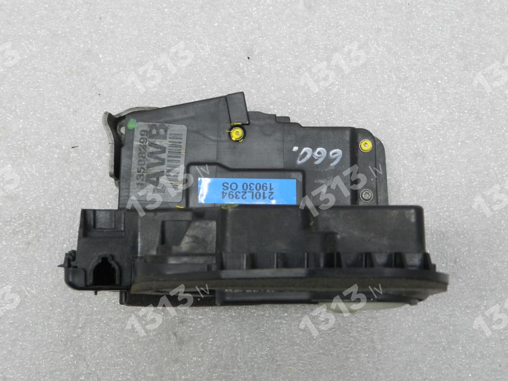 Opel Astra K 15-21 Aizmugurējais labais Durvju Slēdzis slēdzene 13508299 AWB 13508299 AWB 13596954 AK8