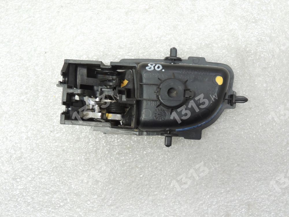 Toyota Corolla E18 Labais iekšējais durvju atvēršanas rokturis 69205-0D200 69205-0D200 692050D200 69205-0D270 692050D270 69205-0D200-C0 692050D200C0 69205-0D201-C0 692050D201C0