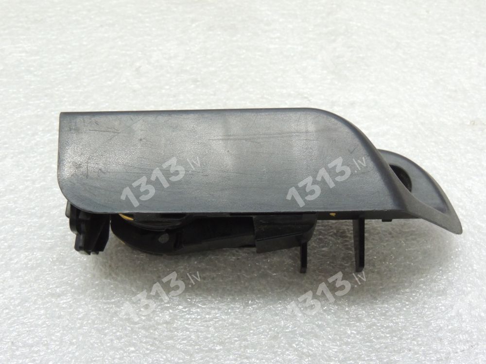 Toyota Corolla E18 Ручка открытия лючка топливного бака 64606-33030 64606-33030 6460633030 64606-06050 6460606050 64606-0D130 646060D130